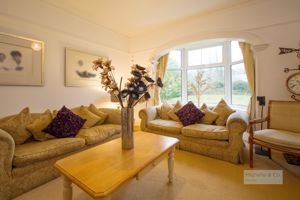 Family Room 2- click for photo gallery